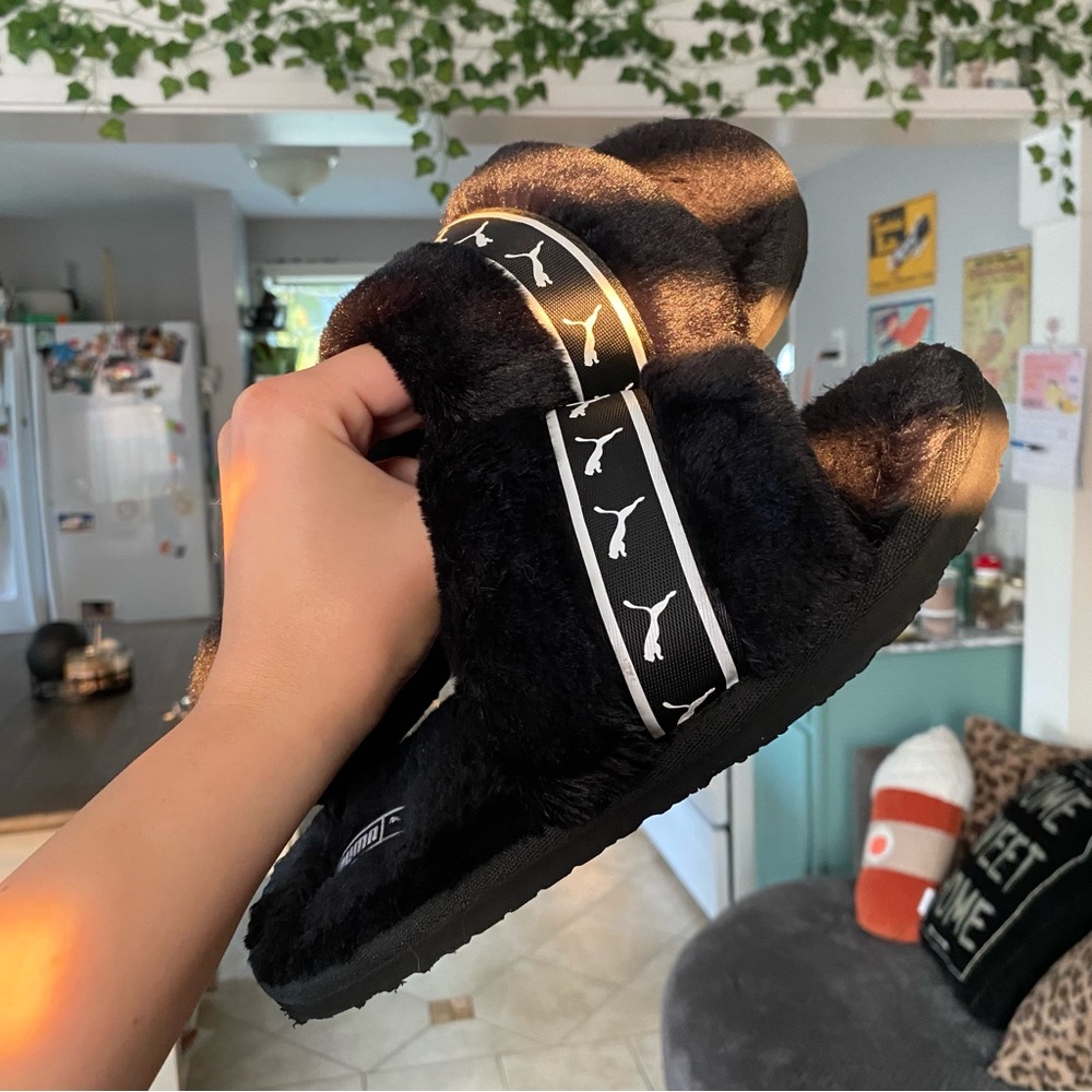 Puma Black Fuzzy Slippers